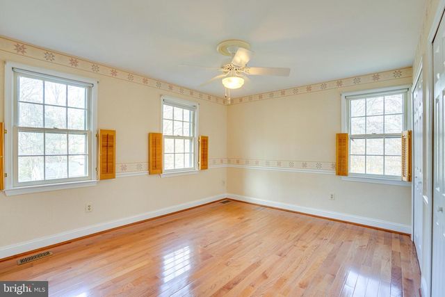 10993 HIGHRIDGE ST, Fairfax Station, VA 22039