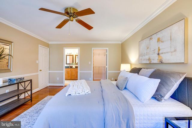 10993 HIGHRIDGE ST, Fairfax Station, VA 22039