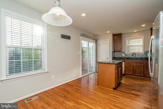 2937 TRUFFLE OAK PL, Woodbridge, VA 22191