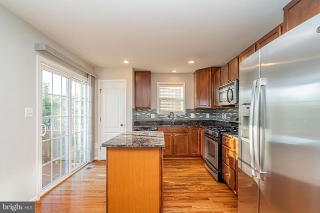 2937 TRUFFLE OAK PL, Woodbridge, VA 22191