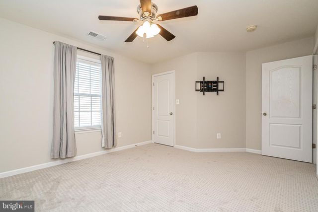 2937 TRUFFLE OAK PL, Woodbridge, VA 22191