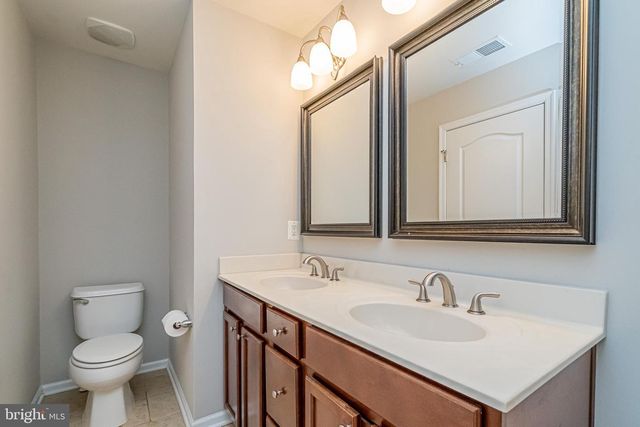 2937 TRUFFLE OAK PL, Woodbridge, VA 22191