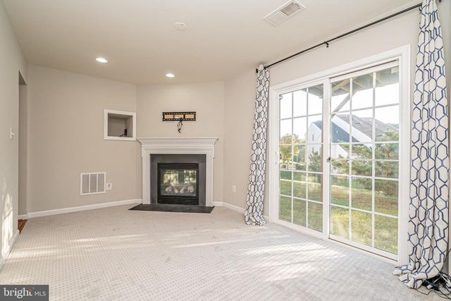 2937 TRUFFLE OAK PL, Woodbridge, VA 22191