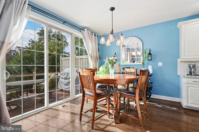 22565 WINDSOR LOCKS SQ, Ashburn, VA 20148