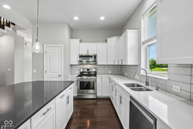 3760 Shady Lake Drive, Westfield, IN 46074