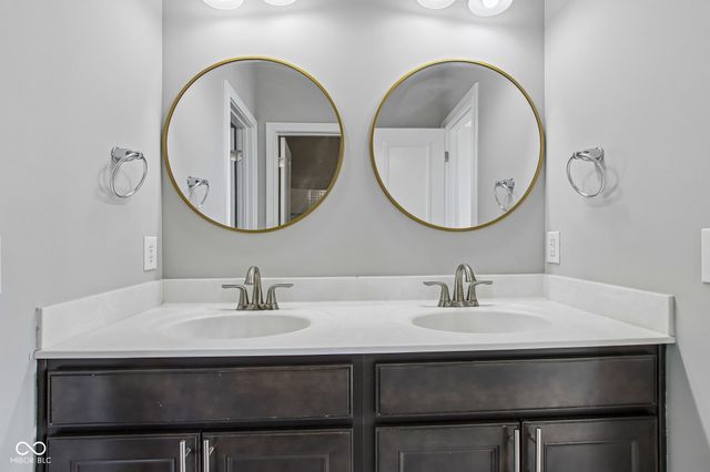3760 Shady Lake Drive, Westfield, IN 46074