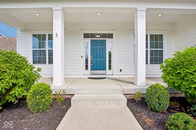 3760 Shady Lake Drive, Westfield, IN 46074
