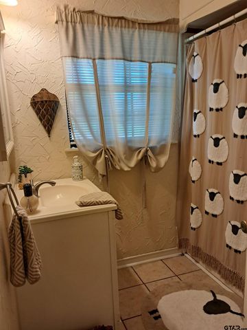 736 Dulse, Tyler, TX 75701