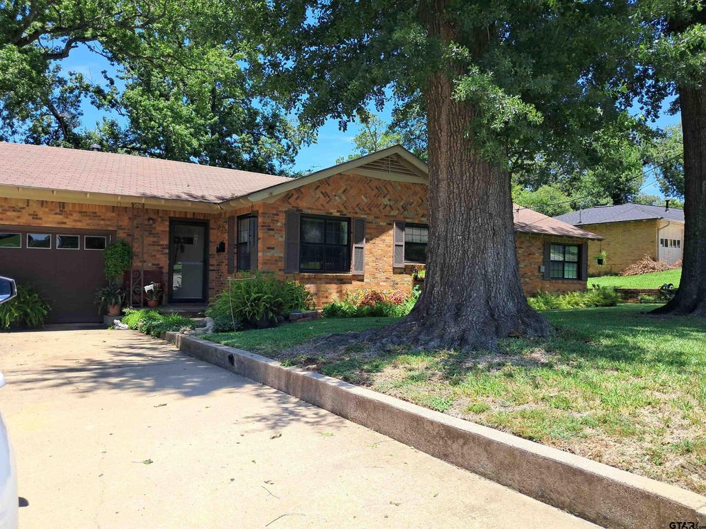 736 Dulse, Tyler, TX 75701