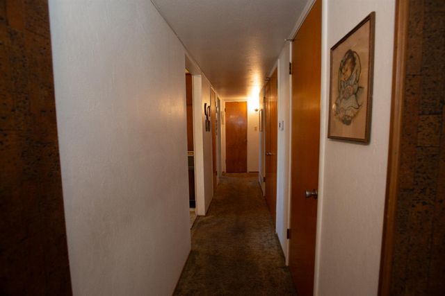 5025 El Paraiso Ave, Sacramento, CA 95824