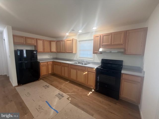 8859 CLENDANIEL POND RD, Lincoln, DE 19960