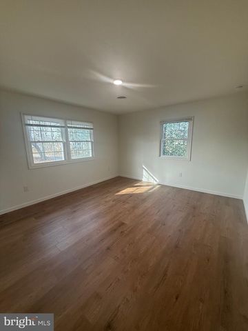 8859 CLENDANIEL POND RD, Lincoln, DE 19960