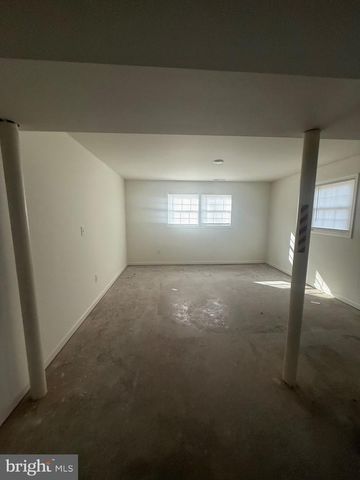 8859 CLENDANIEL POND RD, Lincoln, DE 19960