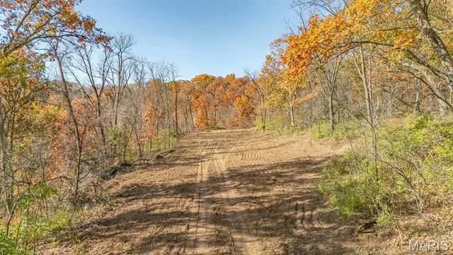 00 79 State Highway, New London, MO 63459