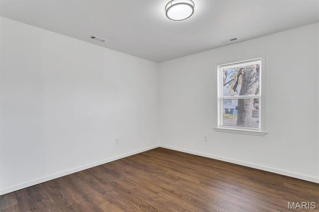 9929 Meadow Avenue, St Louis, MO 63125