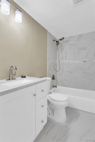 9929 Meadow Avenue, St Louis, MO 63125