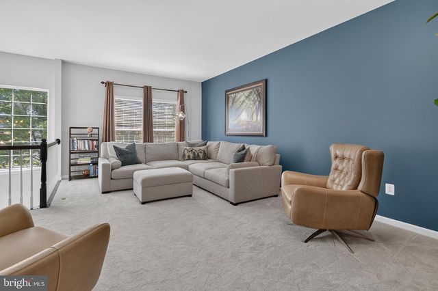 14248 HUNTERS RUN WAY, Gainesville, VA 20155