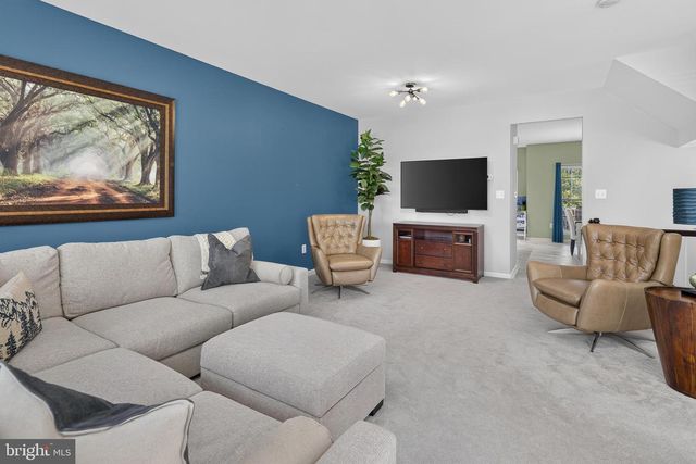14248 HUNTERS RUN WAY, Gainesville, VA 20155