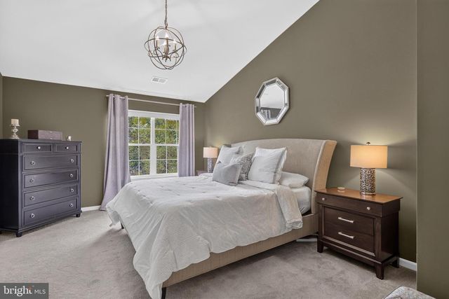 14248 HUNTERS RUN WAY, Gainesville, VA 20155
