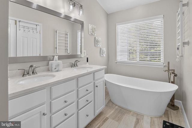 14248 HUNTERS RUN WAY, Gainesville, VA 20155