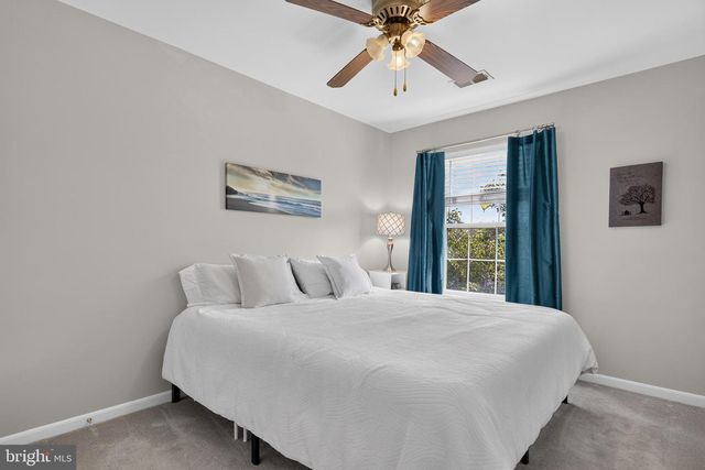 14248 HUNTERS RUN WAY, Gainesville, VA 20155