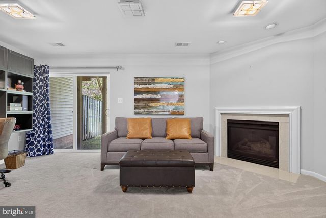 14248 HUNTERS RUN WAY, Gainesville, VA 20155