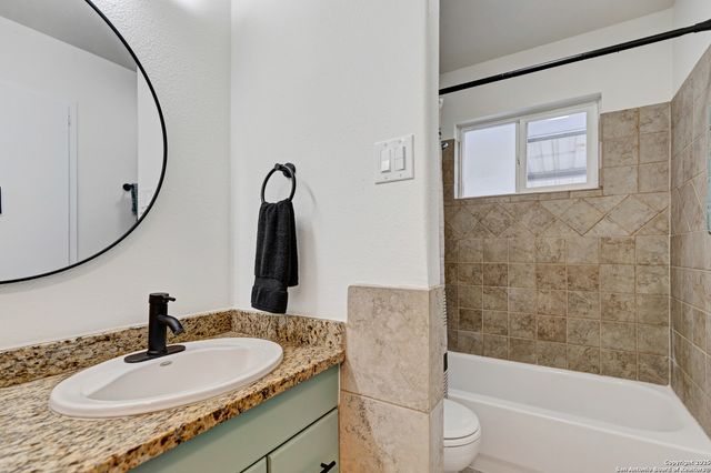 4303 Sunshadow, San Antonio, TX 78217