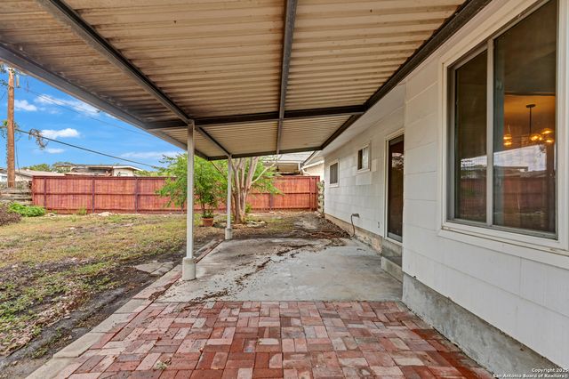 4303 Sunshadow, San Antonio, TX 78217