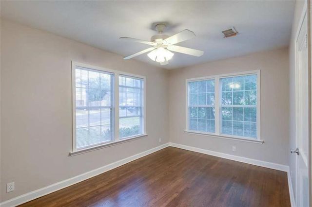 2802 S 4th ST, Austin, TX 78704