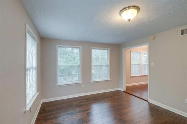 2802 S 4th ST, Austin, TX 78704