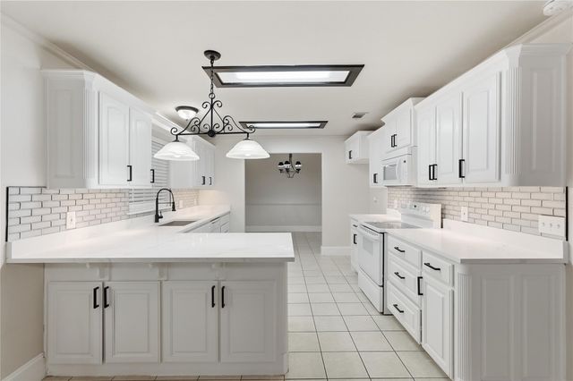 2901 Branch Oaks Drive, Garland, TX 75043