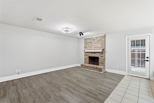 2901 Branch Oaks Drive, Garland, TX 75043