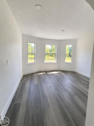 3677 Theodore Street, Detroit, MI 48211