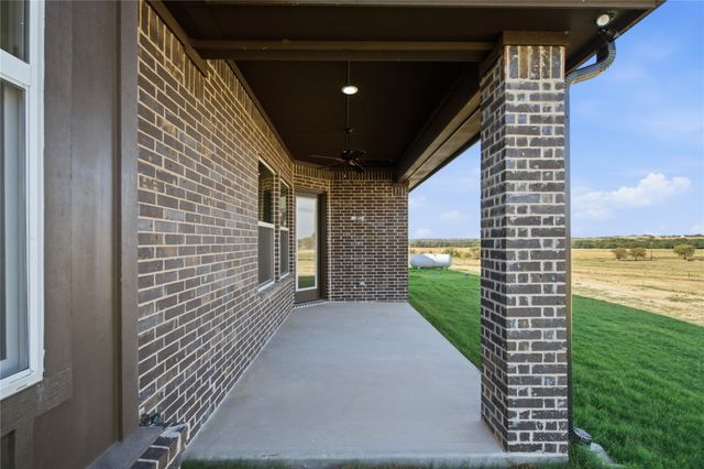 685 County Road 4530, Decatur, TX 76234