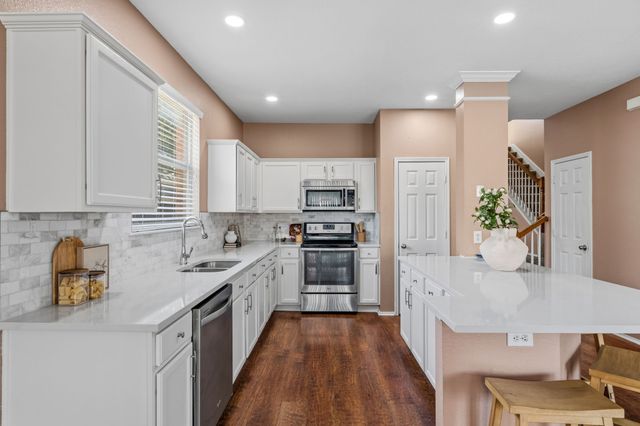 10708 Bluestone Road, Fort Worth, TX 76108