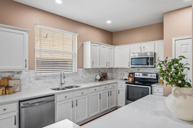 10708 Bluestone Road, Fort Worth, TX 76108