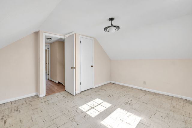 37 Herald Avenue, Bridgeport, CT 06606