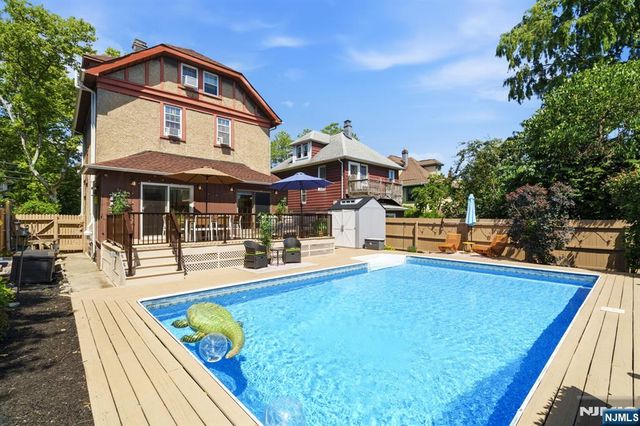 333 78th Street, North Bergen, NJ 07047