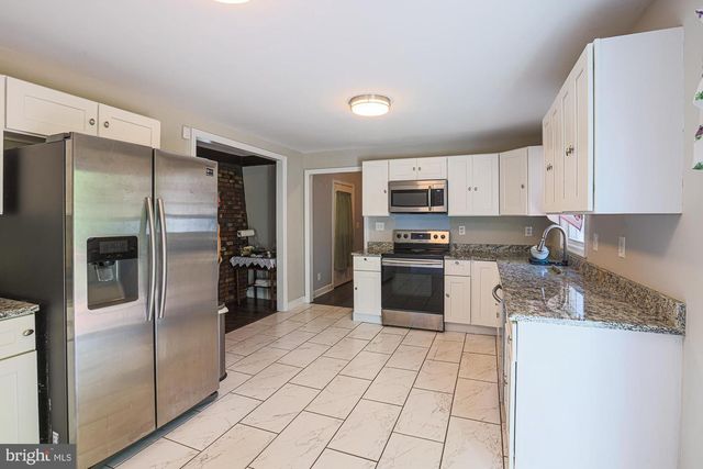 7933 34TH ST, Rosedale, MD 21237