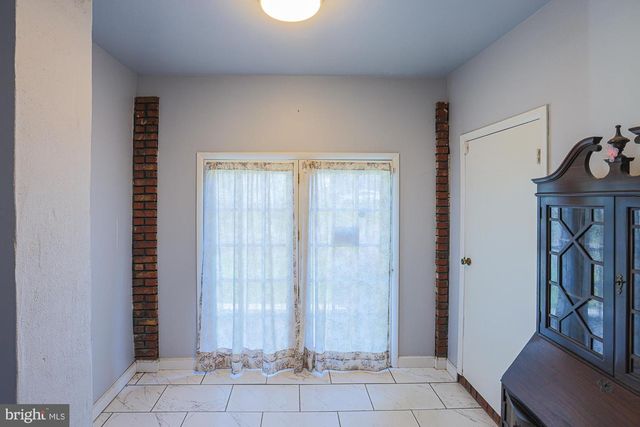 7933 34TH ST, Rosedale, MD 21237