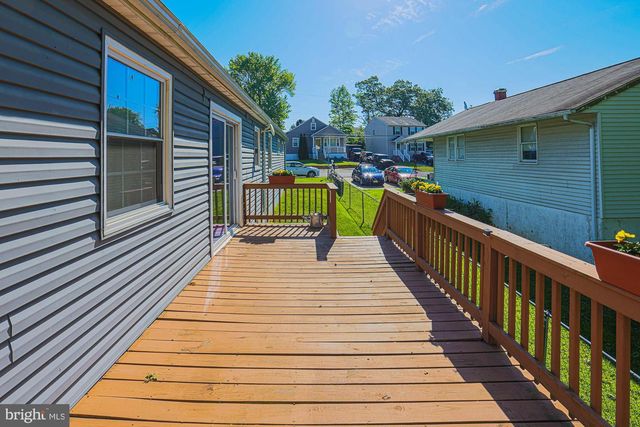 7933 34TH ST, Rosedale, MD 21237