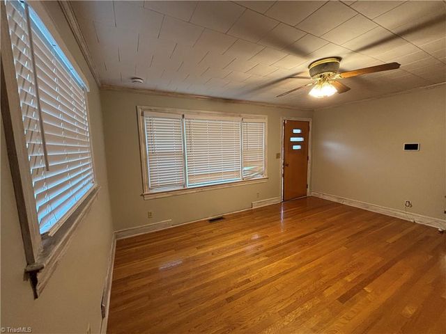 139 E Side Drive, Mount Airy, NC 27030