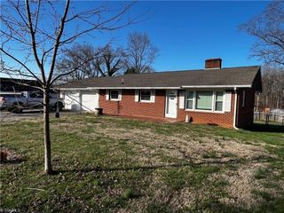 139 E Side Drive, Mount Airy, NC 27030