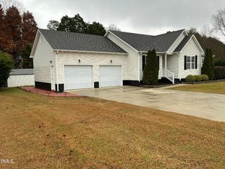316 Grants Way, Four Oaks, NC 27524