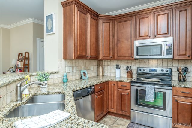 8732 Pemberton Park, Montgomery, AL 36117