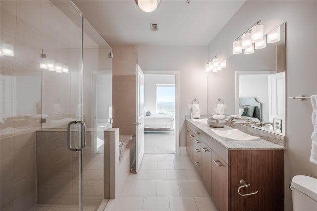 5927 Almeda Road 22903, Houston, TX 77004