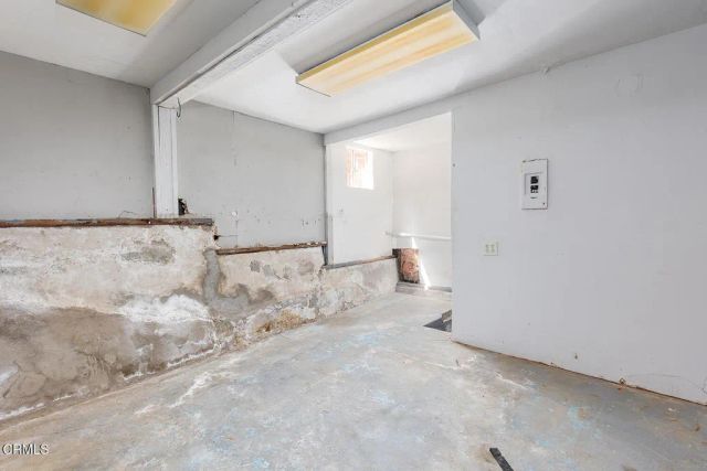1341 Cambridge Drive, Glendale, CA 91205