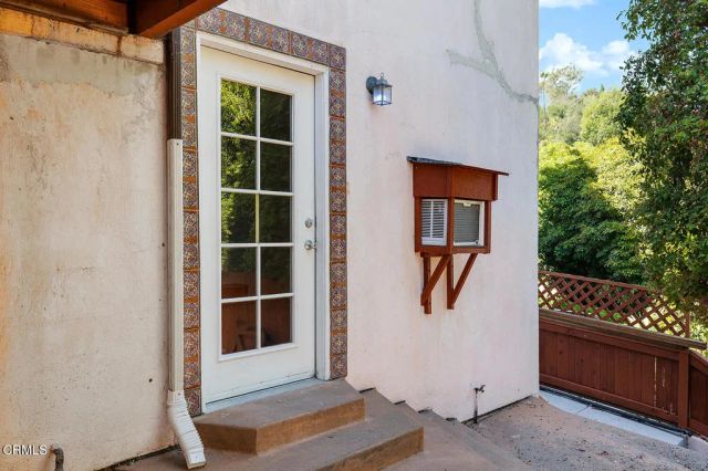 1341 Cambridge Drive, Glendale, CA 91205
