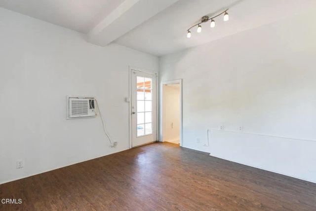 1341 Cambridge Drive, Glendale, CA 91205