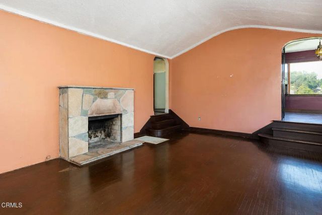 1341 Cambridge Drive, Glendale, CA 91205